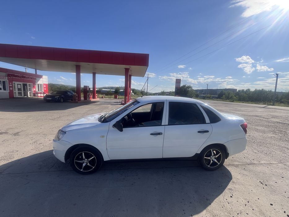 Продам Гранту 2014 года