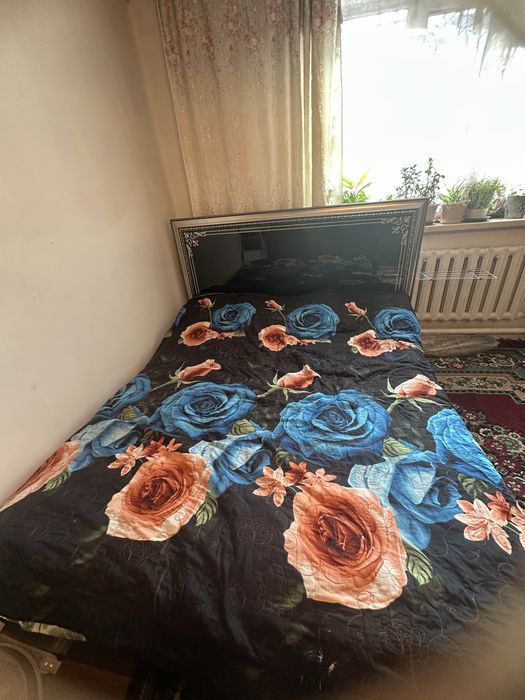 Срочно продам кровать и комод