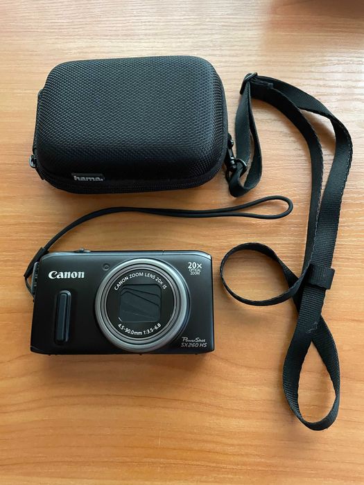 Фотоапарат Canon PowerShot SX260HS перфектно състояние