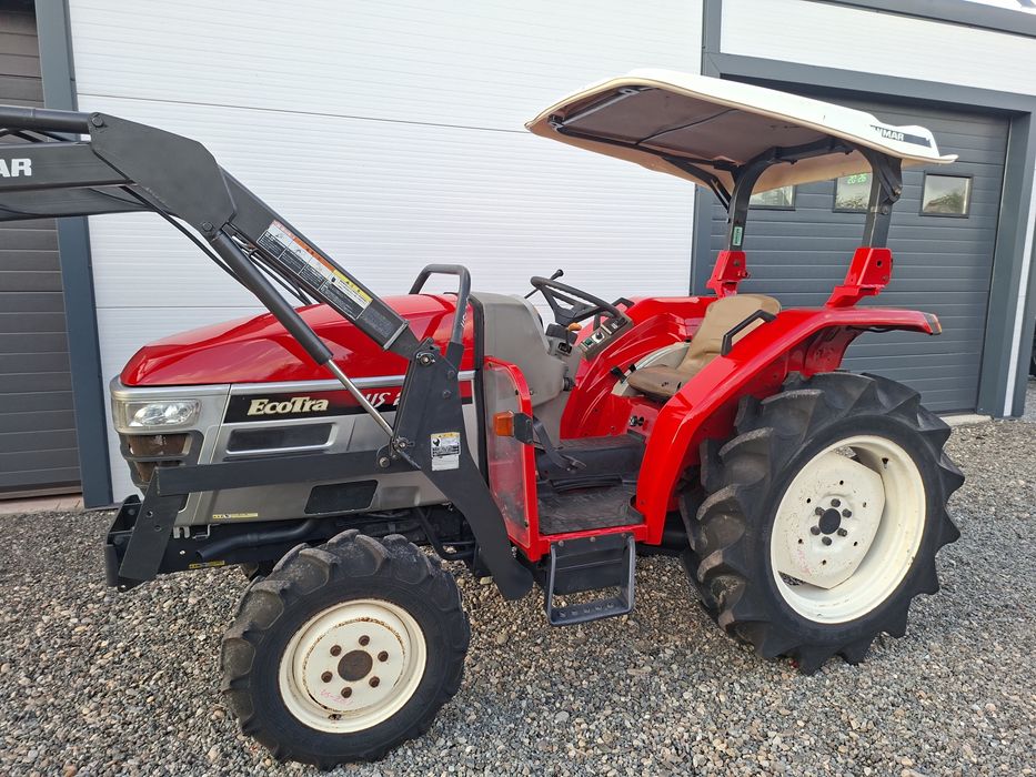 Tractor japonez kubota yanmar US27cp 4x4 Model 2009