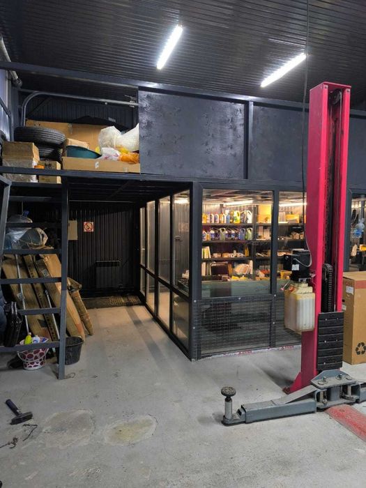 срочно сдам ремонтный бокс