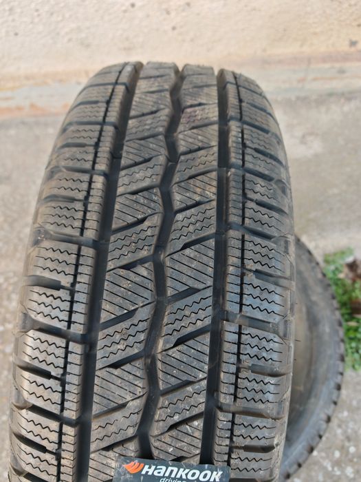 Cauciucuri 215/70/17C iarnaAnvelope noi 0km hankook dot 2020 am 2 buc 700 ron