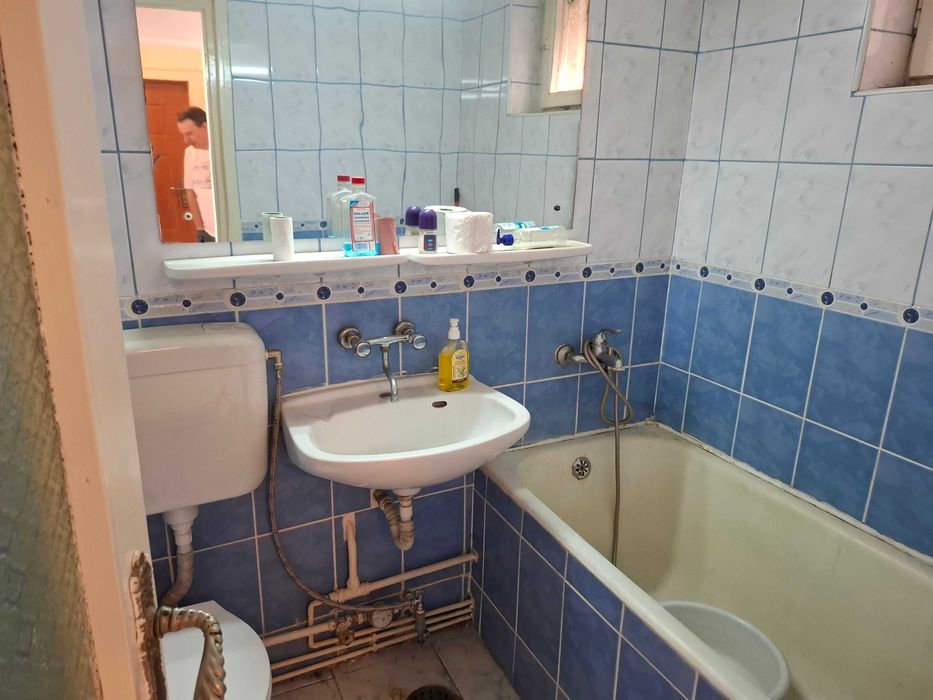 De vanzare apartament cu doua camere