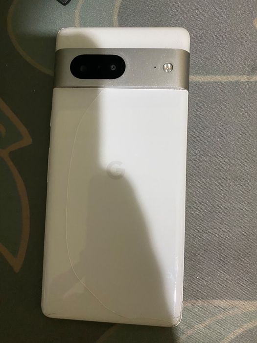 Google pixel 7  продам