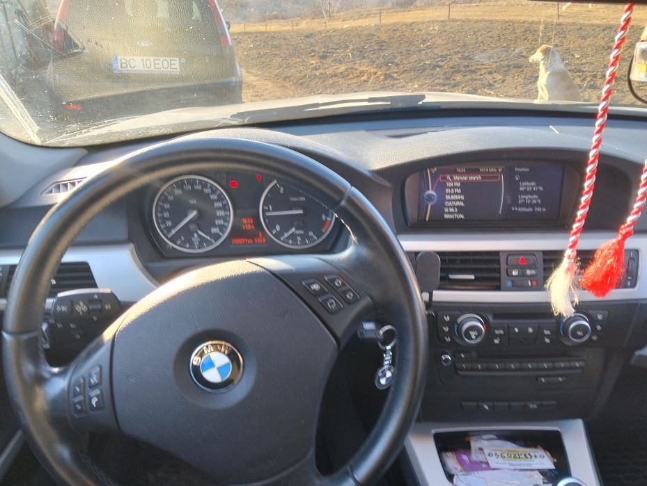 Vând BMW 318 an 2011