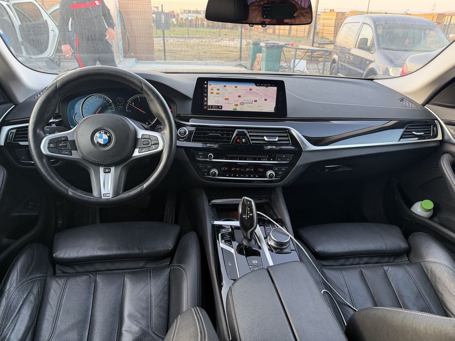 BMW  Seria 5 G30 520 D