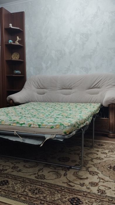 Диван мягкий уголок