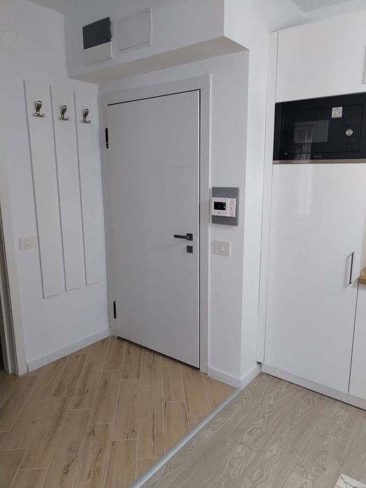 Vand apartament cu doua camere