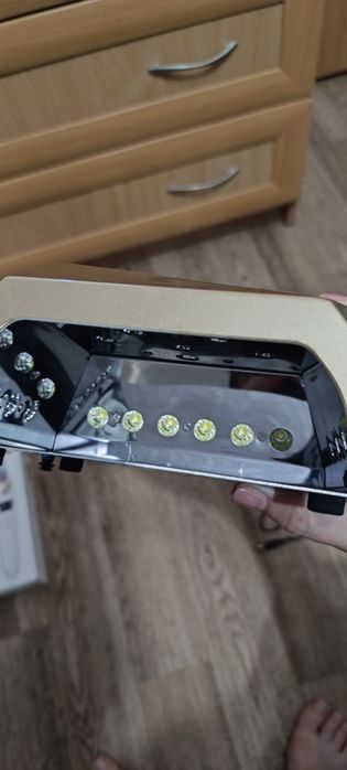 Led  лампа  для ногтей
