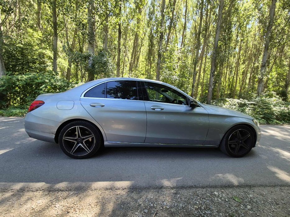 Mercedes W205 C220CDI 170кс седан ръчка НА ЧАСТИ!