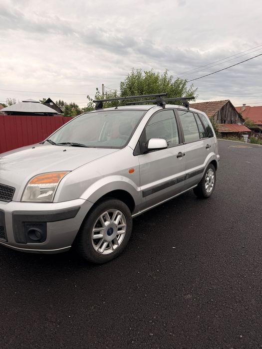 Vând Ford fusion 1.4 tdci