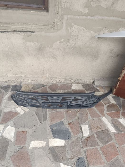 Детали переднего бампера