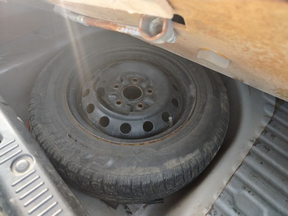 Срочно продам машину