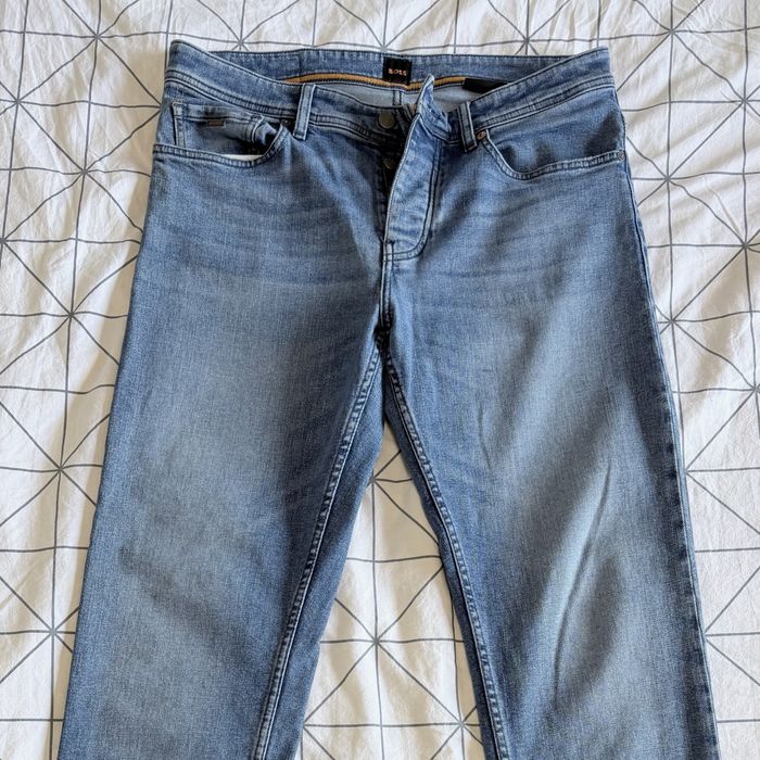 Hugo Boss Taber Tapered Fit дънки — размер 33/34