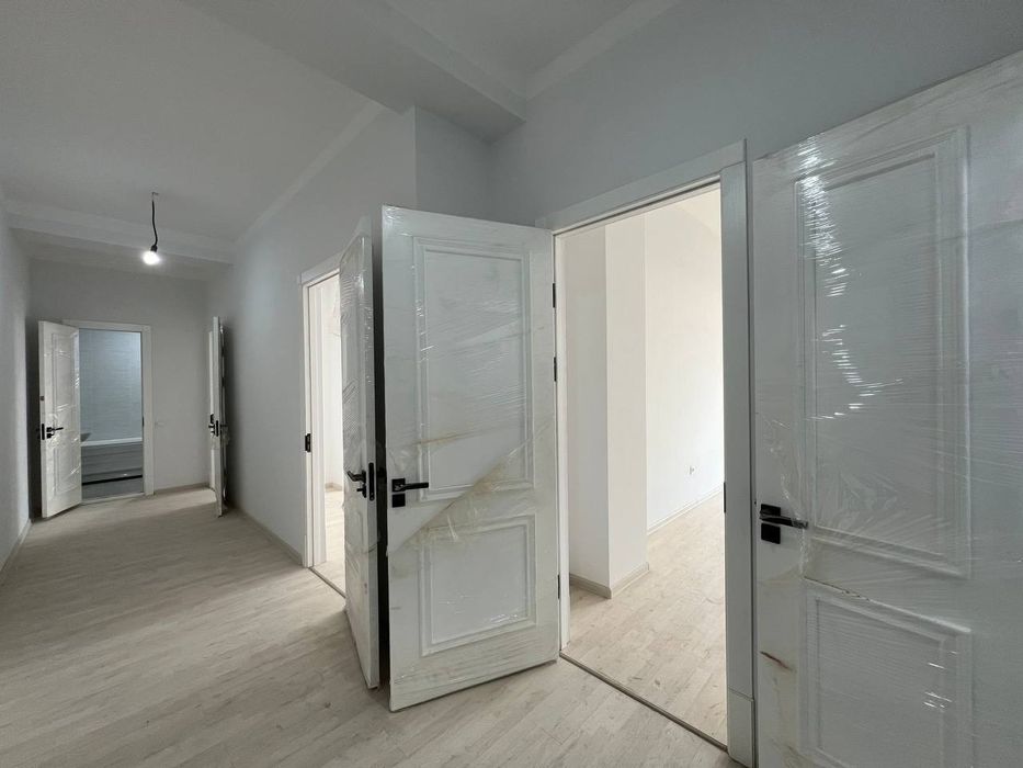 Срочно продаётся 3 ком Новостройка Яккасарой