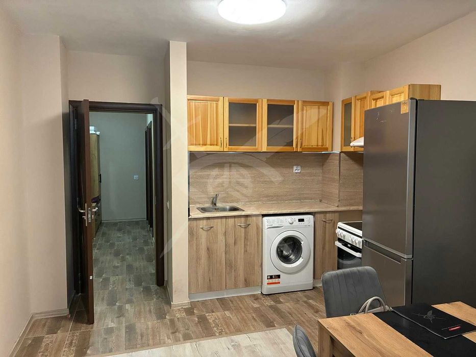 Дава се под наем Двустаен апартамент в Пловдив, Мараша - 75 кв.м за 548.25 € - Снимка #2