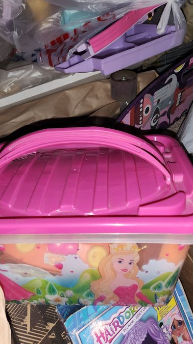 Продам посудку детскую