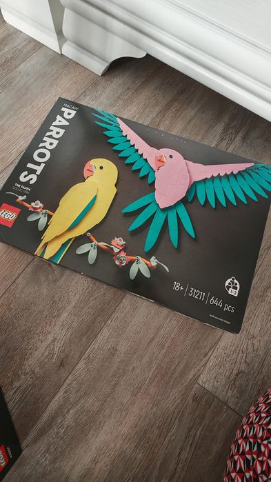 Lego parrots, stare foarte buna