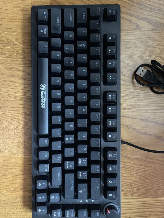 Tastatura gamin KG904 scorpion