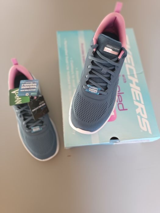 Кроссовки Skechers