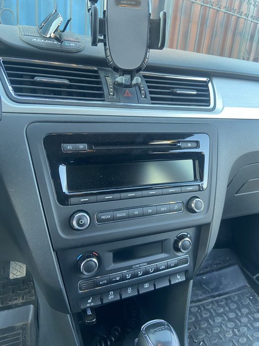 Автомагнитолы и установка