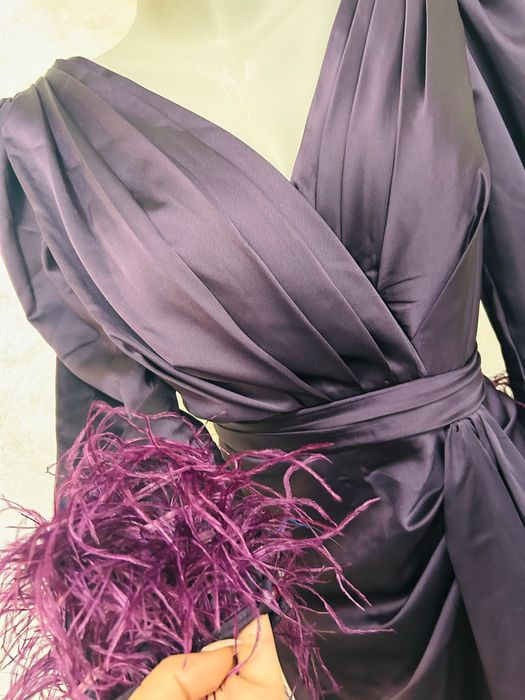 Чисто нова рокля‼️‼️‼️ носена няколко часа  размер М