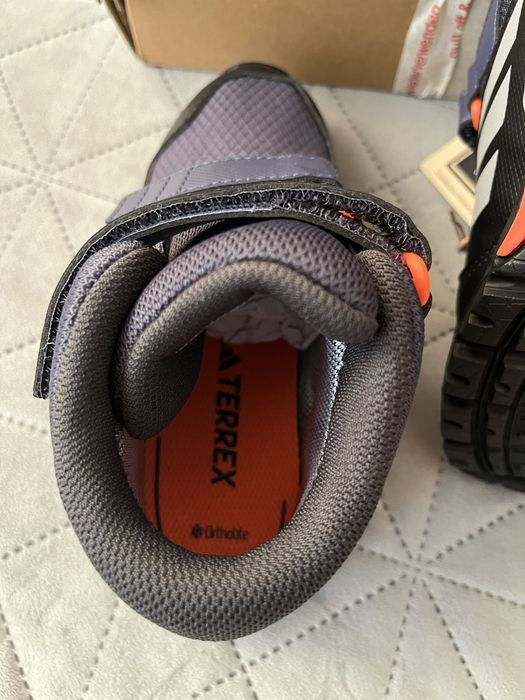 Ghete pentru băieți Adidas Terex nr 27