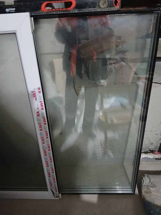 Пластиковый окно почти новый срочна