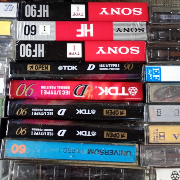 Аудио касети от -80те години