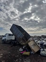 Вывоз мусора недорого тбо с грузчиками на свалку города Костанай!