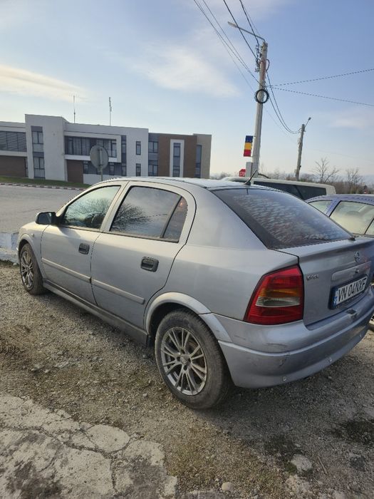 Opel astra g 1.7 dti si opel astra g 1.6 benzina