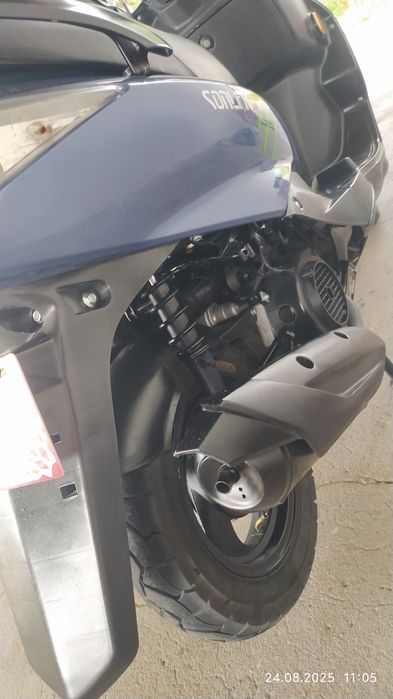 Продам скутер Соник