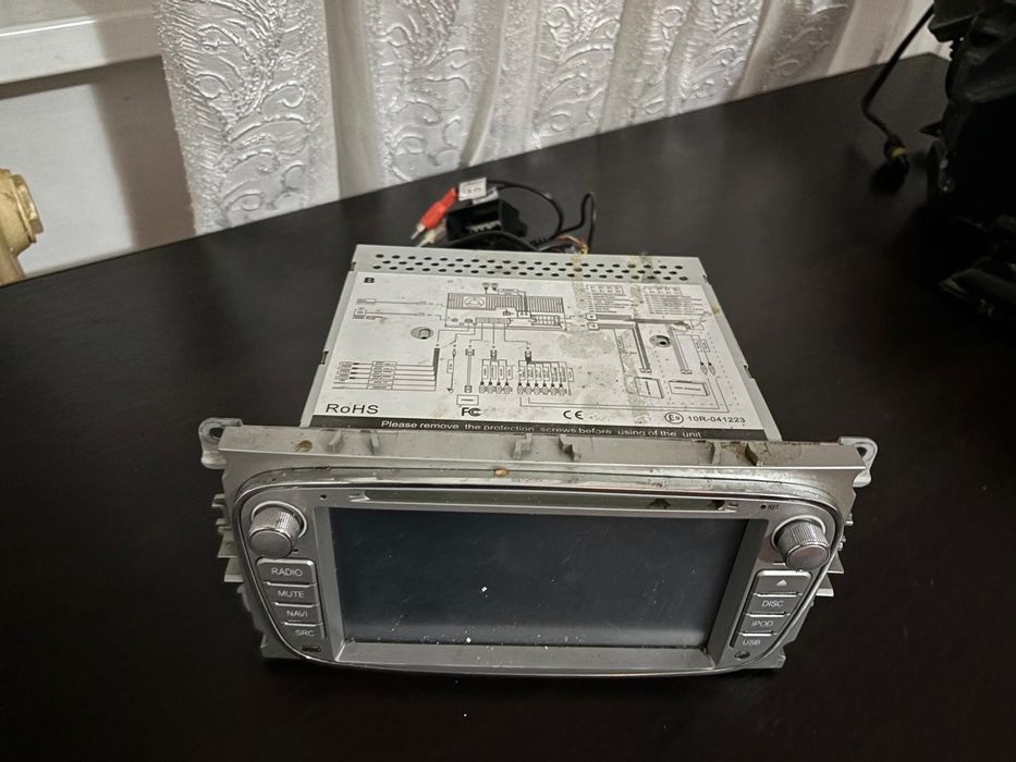 Vând piese pentru Ford focus