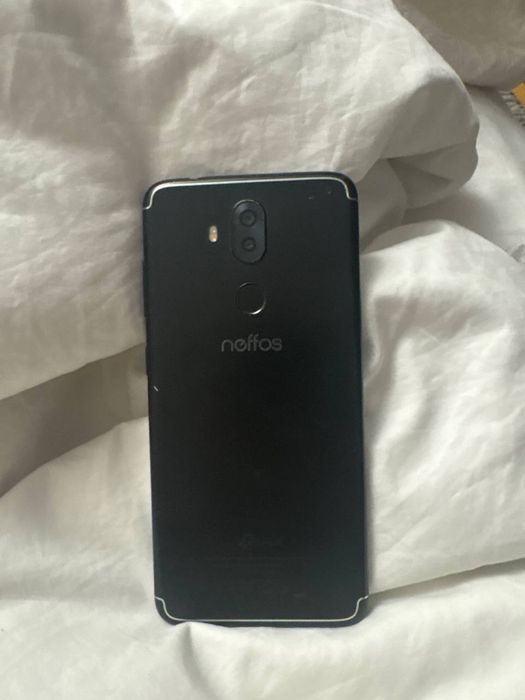 Продам телефон Neffos X9