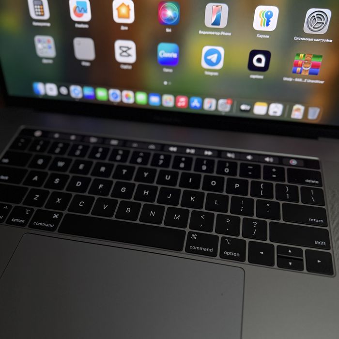 Macbook Pro i9 USA