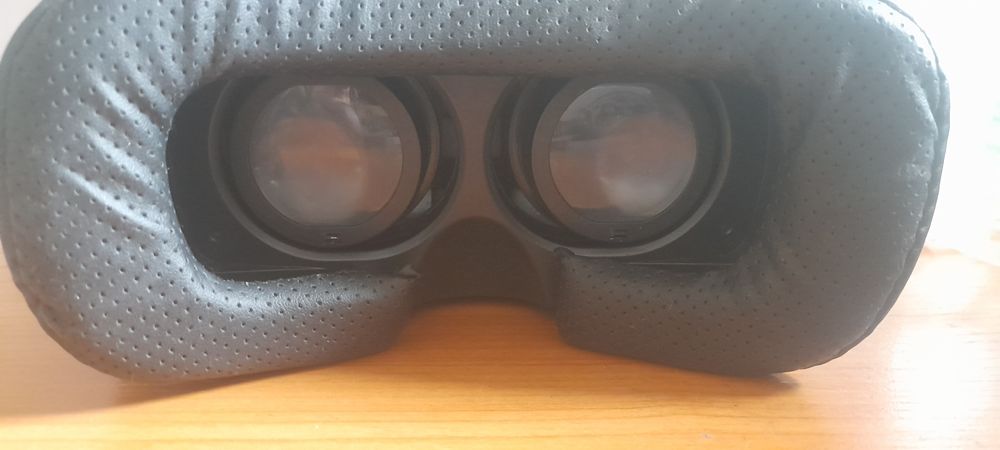 Продам VR очки от AMANAT