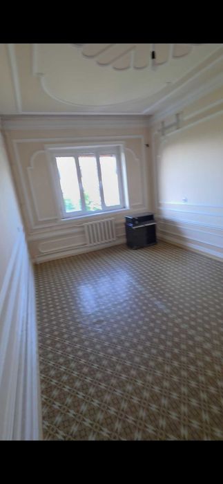 Olmazor yunusovada 3 xonali uy sotiladi