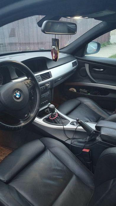 BMW e90 320d xdrive manual