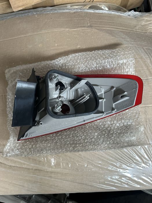 Нов външен стоп ОЕМ за Ford Mondeo Mk4 07-10г