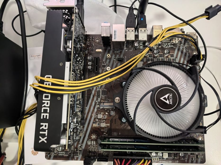 Ryzen 3700, 32GB RAM, GEFORCE RTX 3050, 500GB SSD