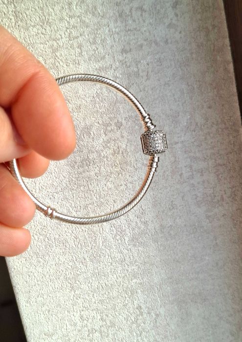 Нова сребърна гривна, модел на Пандора  - размер 16