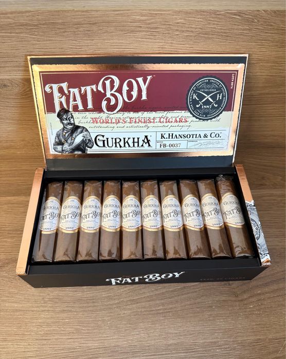Cutie Trabucuri Gurkha Fat Boy 2025 4x60, 20 Buc in cutie - Sigilate!