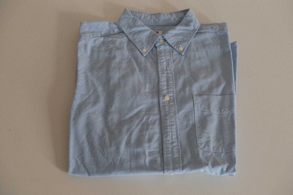 11 бр. Ежедневни мъжки ризи на Uniqlo, Regular fit