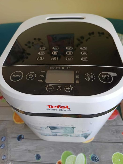 Хлебопекарна Tefal - за ремонт.