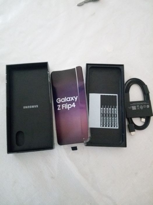 Samsung Z Flip 4