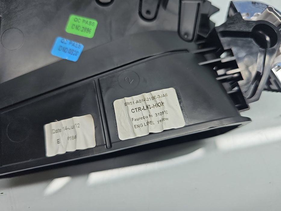 Grila aerisire centrala stanga Ford Focus 3 Hatchback [Fabr 2011-2015