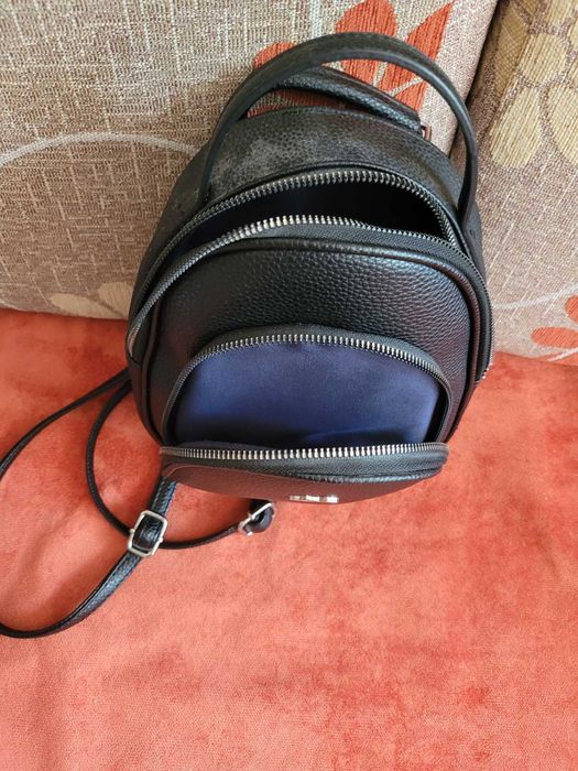 Малка раница / чанта