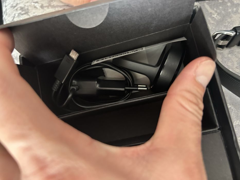 Самсунг сағатын сатамын 50000