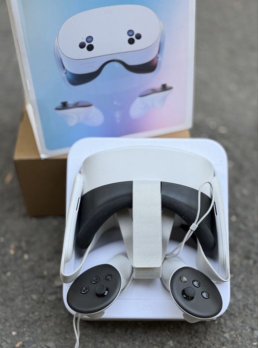 VR очила за виртуална и смесена реалност Meta Quest 3S 128GB