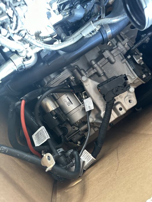 Двигател за Vw с код DGD Golf Tiguan Touran 1.6tdi 2017г-19 audi seat